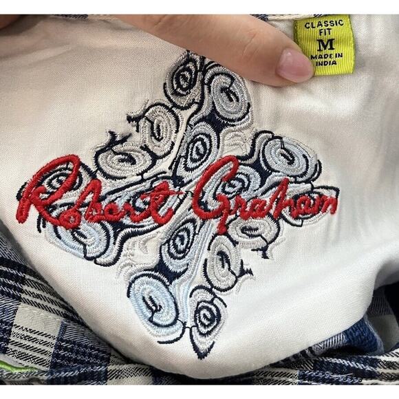 Robert Graham Classic Fit White and Blue Check Men's Button Down Shirt Size M - Picture 3 of 5